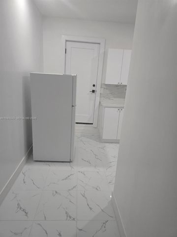 19520 SW 97th Pl, Cutler Bay, FL 33157