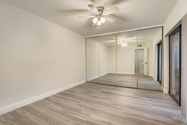 2403 24th Lane, Palm Beach Gardens, FL 33418