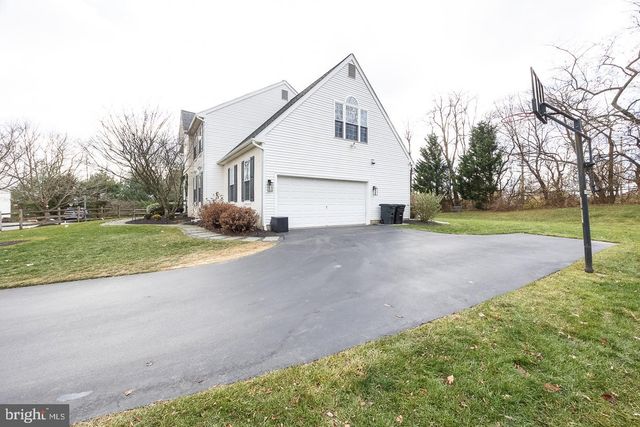 29 GROVEHILL CT, Downingtown, PA 19335