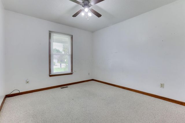 11736 Broad Street, Millersport, OH 43046