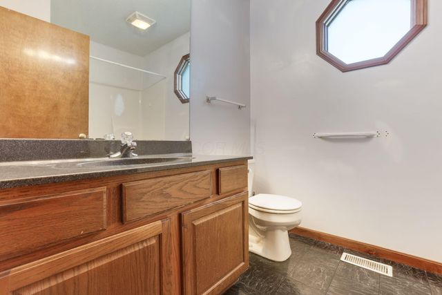 11736 Broad Street, Millersport, OH 43046
