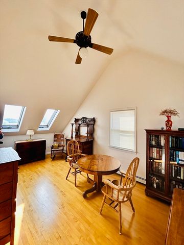 60 Bourne Neck Dr, Bourne, MA 02532