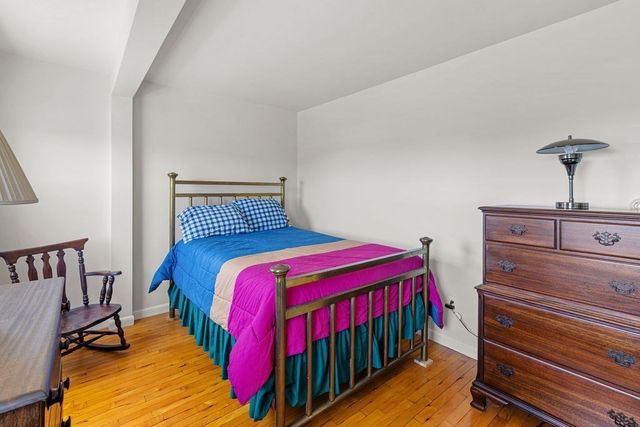 60 Bourne Neck Dr, Bourne, MA 02532