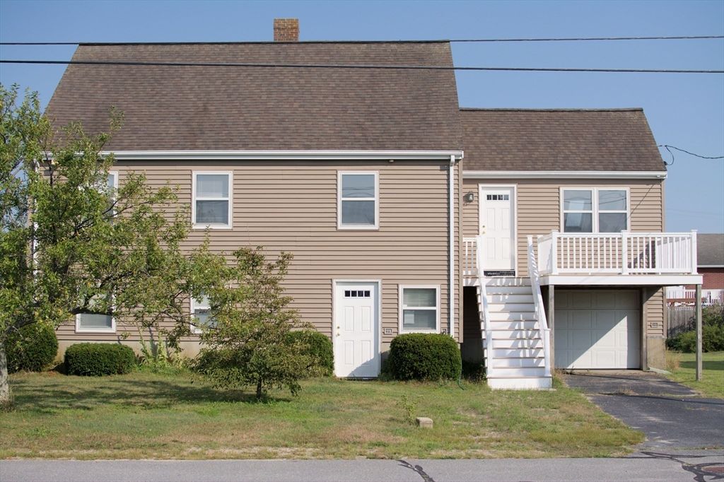 60 Bourne Neck Dr, Bourne, MA 02532