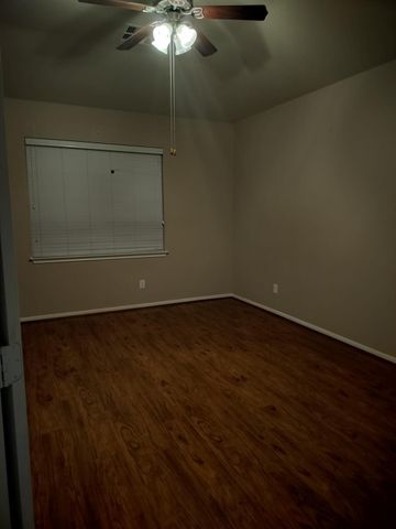 6027 Schaumburg Drive, Spring, TX 77388