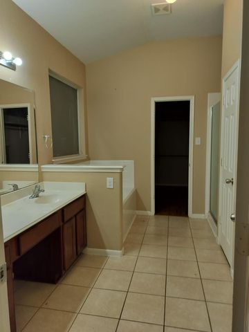 6027 Schaumburg Drive, Spring, TX 77388