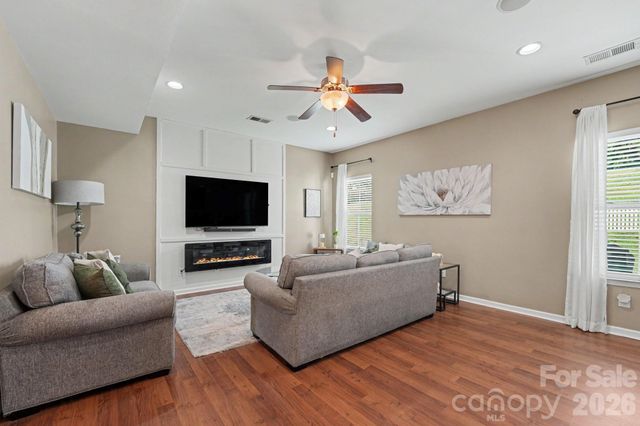 1359 Farm Branch Drive SW, Concord, NC 28027