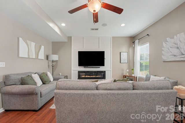 1359 Farm Branch Drive SW, Concord, NC 28027