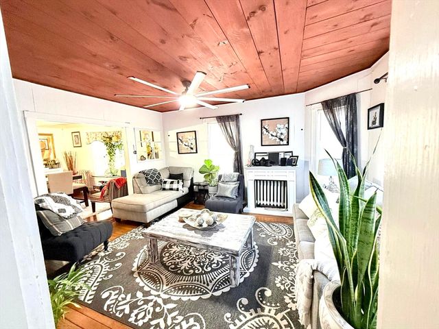 214 Winter St, Whitman, MA 02382