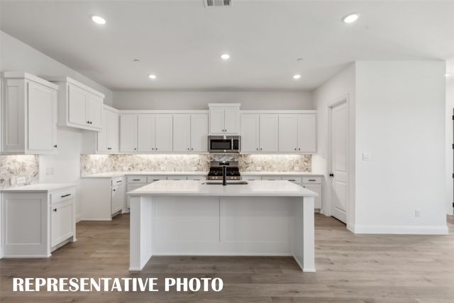 1730 Mugwort Drive, Frisco, TX 75033