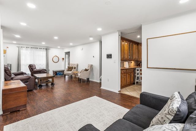 48 Stanford Drive, South Brunswick, NJ 08824
