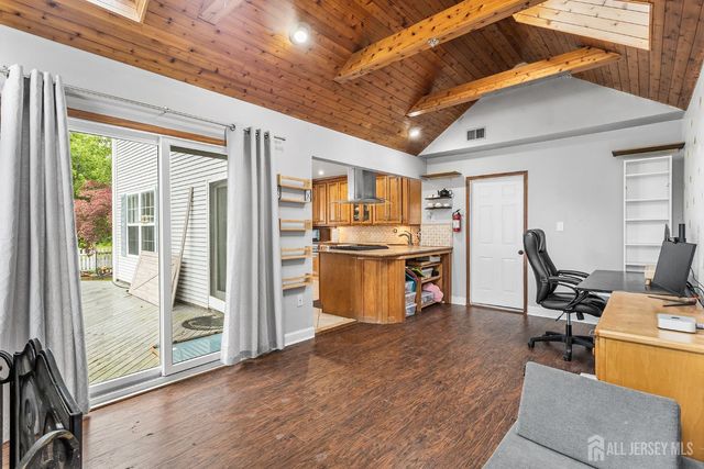 48 Stanford Drive, South Brunswick, NJ 08824