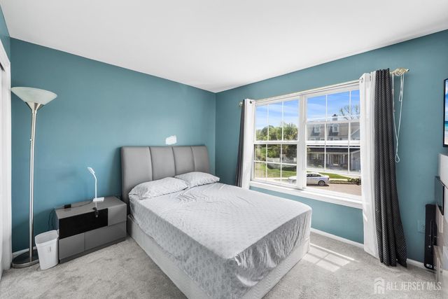 48 Stanford Drive, South Brunswick, NJ 08824