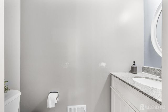 48 Stanford Drive, South Brunswick, NJ 08824