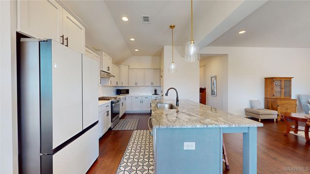 9365 Crescent Lodge Circle, Pike Road, AL 36064