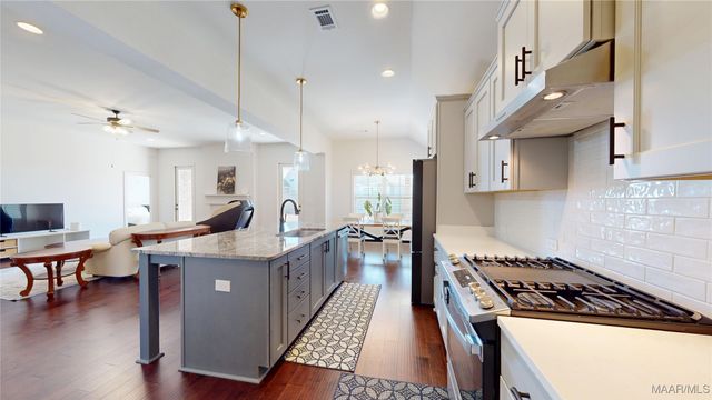 9365 Crescent Lodge Circle, Pike Road, AL 36064