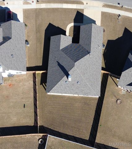 9365 Crescent Lodge Circle, Pike Road, AL 36064