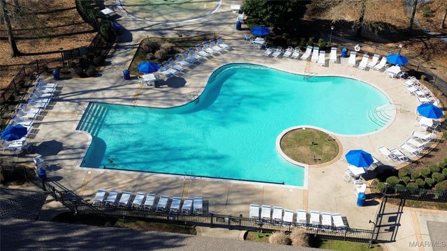 9365 Crescent Lodge Circle, Pike Road, AL 36064