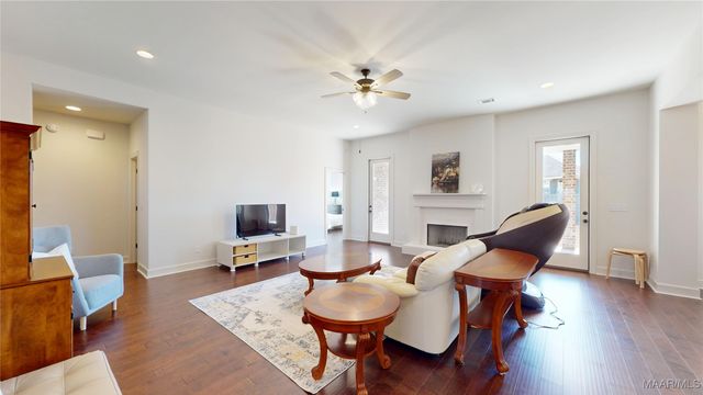 9365 Crescent Lodge Circle, Pike Road, AL 36064