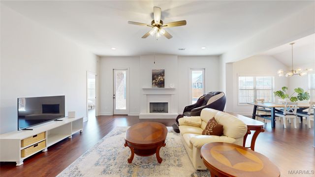 9365 Crescent Lodge Circle, Pike Road, AL 36064