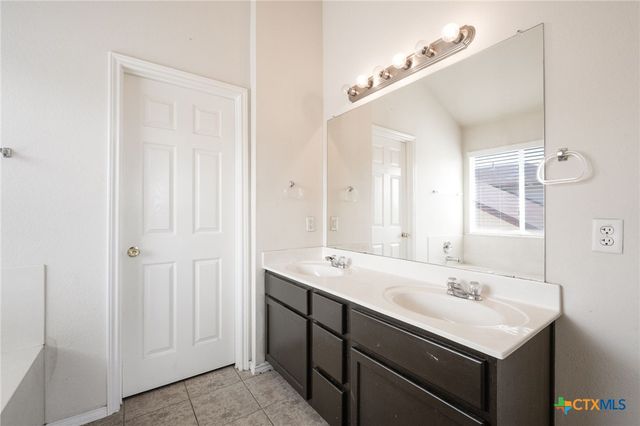 5309 Lions Gate Lane, Killeen, TX 76549