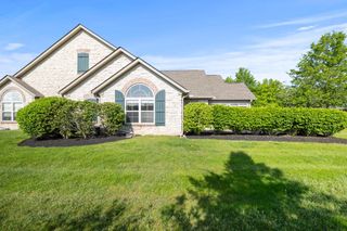 143 Falls Peak Lane, Delaware, OH 43015