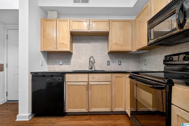 2020 5th Ave S Apt 232, Birmingham, AL 35233