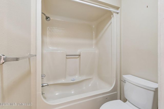 682 Oahu Street, Diamondhead, MS 39525