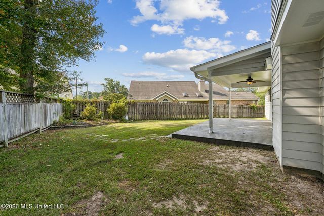 682 Oahu Street, Diamondhead, MS 39525