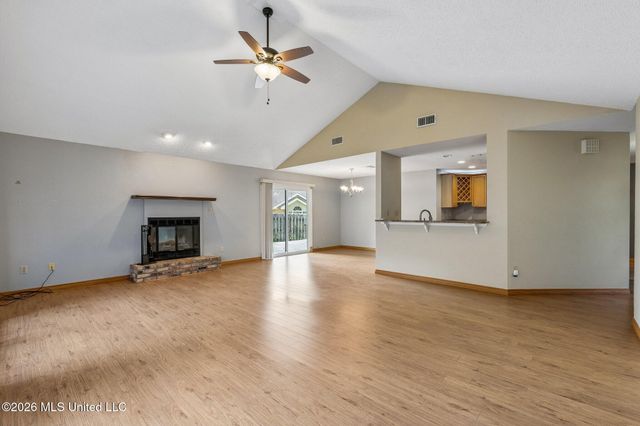 682 Oahu Street, Diamondhead, MS 39525
