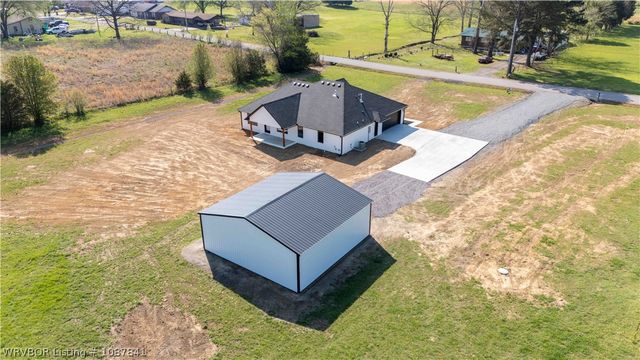 1006 Raleigh Street, Lavaca, AR 72941