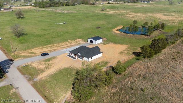 1006 Raleigh Street, Lavaca, AR 72941