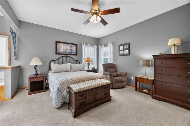 10912 N Wallace Avenue, Kansas City, MO 64157