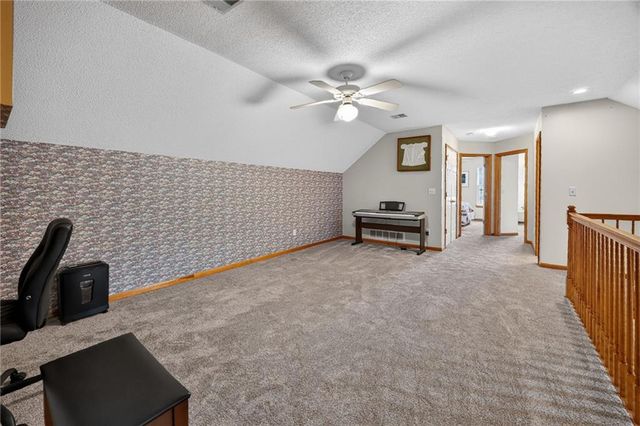 10912 N Wallace Avenue, Kansas City, MO 64157