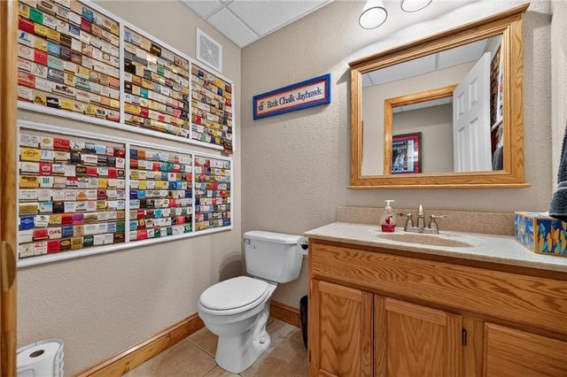 10912 N Wallace Avenue, Kansas City, MO 64157