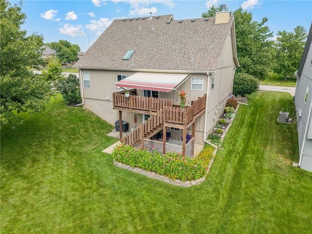 10912 N Wallace Avenue, Kansas City, MO 64157