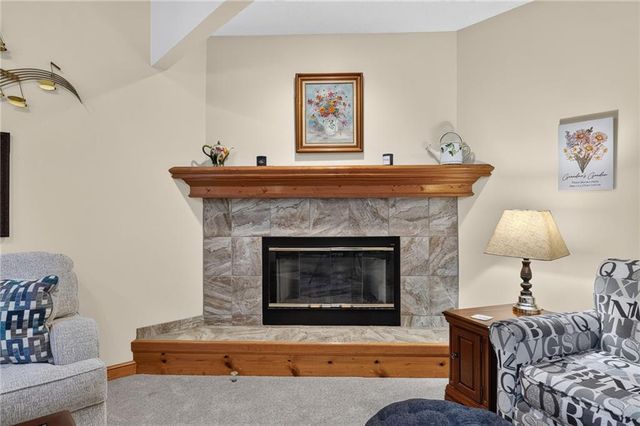 10912 N Wallace Avenue, Kansas City, MO 64157