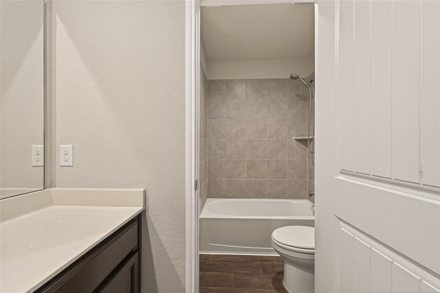 831 Petunia Falls Lane, Rosharon, TX 77583