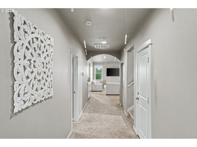 11862 STEINKAMP Rd Se, Aumsville, OR 97325