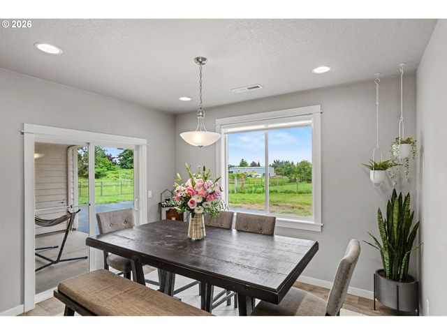 11862 STEINKAMP Rd Se, Aumsville, OR 97325