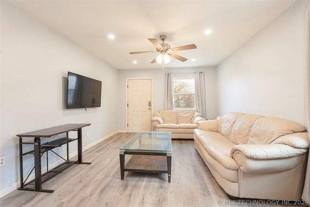 248 Pebble Lane, Ratliff City, OK 73481