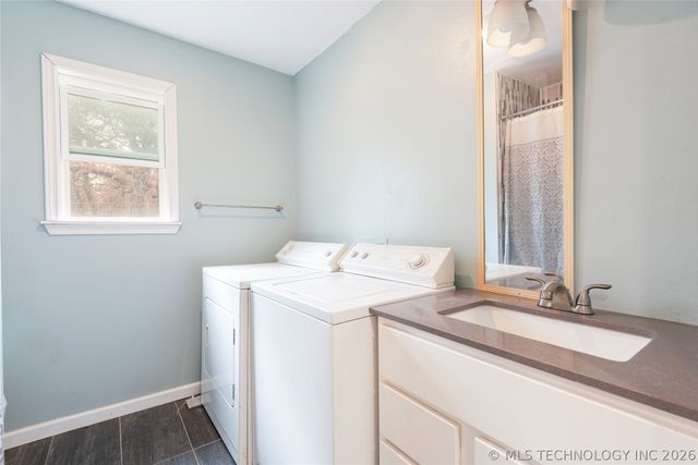 248 Pebble Lane, Ratliff City, OK 73481