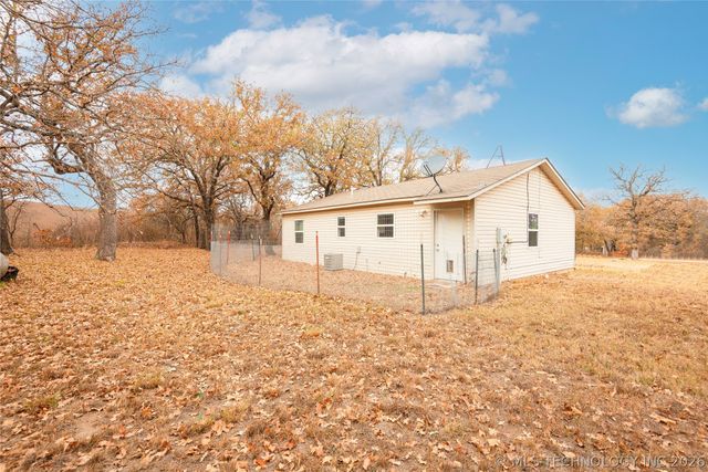 248 Pebble Lane, Ratliff City, OK 73481