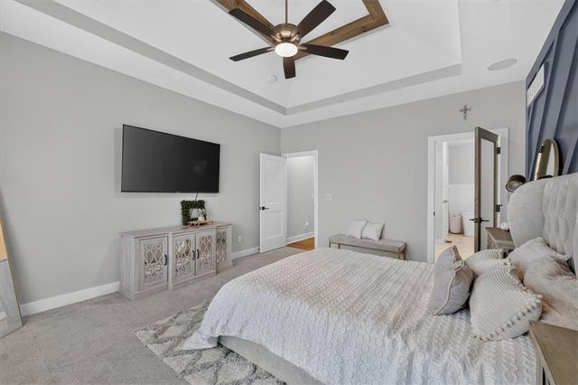 4721 NE Jamestown Drive, Lee's Summit, MO 64064