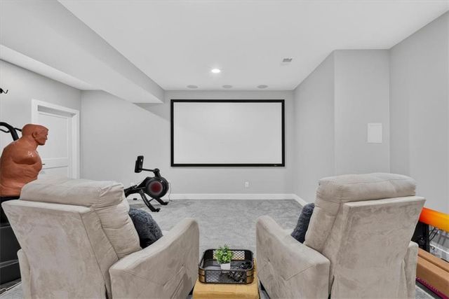 4721 NE Jamestown Drive, Lee's Summit, MO 64064