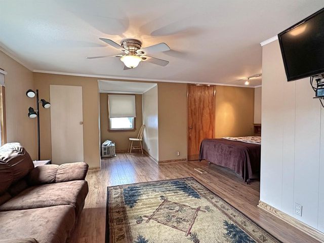 22 N Pine Street, Janesville, WI 53548