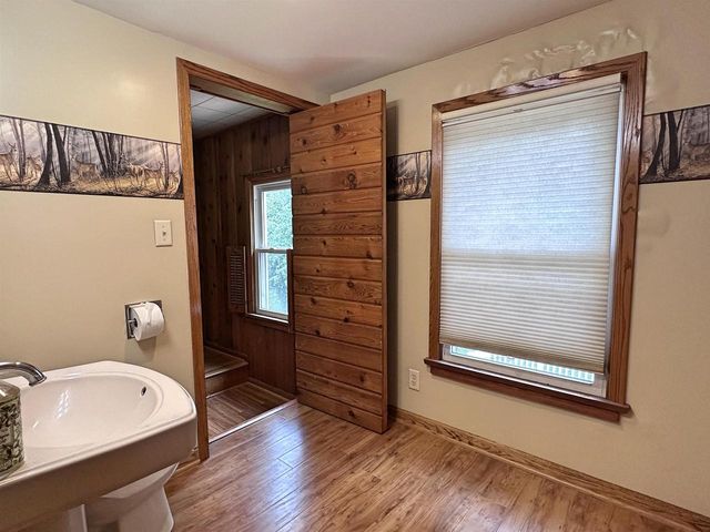 22 N Pine Street, Janesville, WI 53548