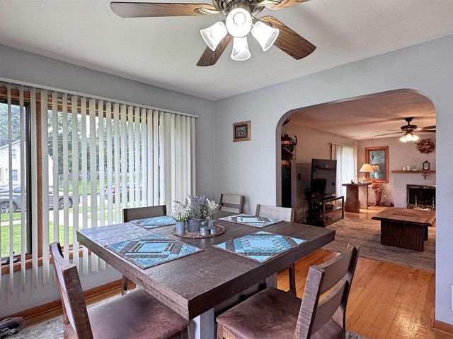 22 N Pine Street, Janesville, WI 53548