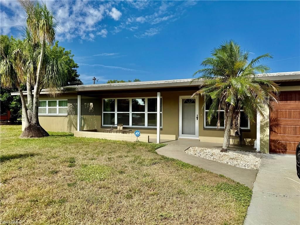 17 Kansas RD, LEHIGH ACRES, FL 33936 — photo 3