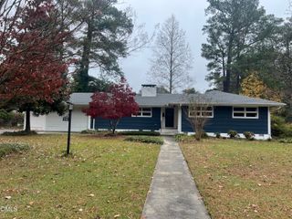 1117 S 1st Street, Smithfield, NC 27577